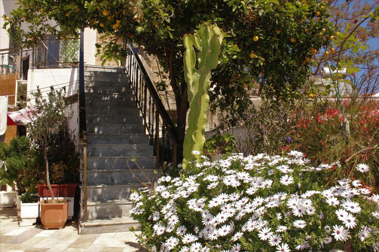 Traditional Stone House Rhodes City エクステリア 写真